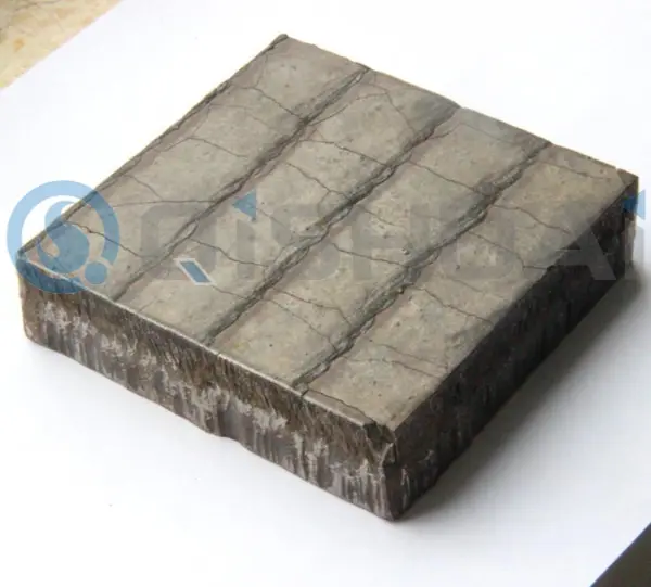 Mengambil Kondisi Kerja sebagai Landasan, Menyesuaikan Ketahanan Aus: Solusi Pelat Permukaan Bimetalik Tahan Aus Shandong Qishuai